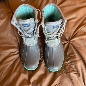 girls speedy boots teal and gray size 5 M (women’s sizes)